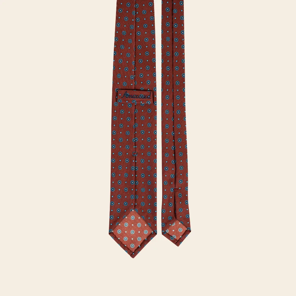TIE-26.webp