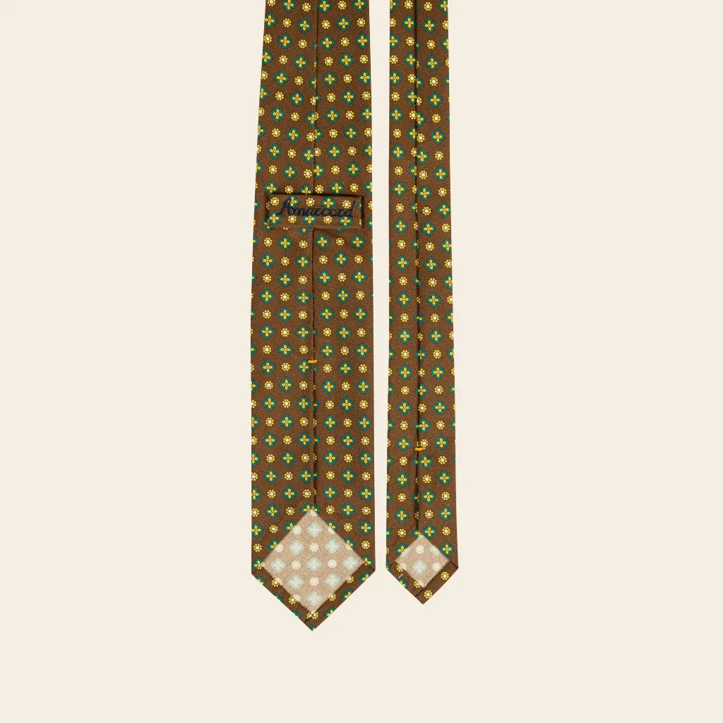 TIE-22.webp