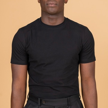 T-Shirt Classic Cut Roundneck Black